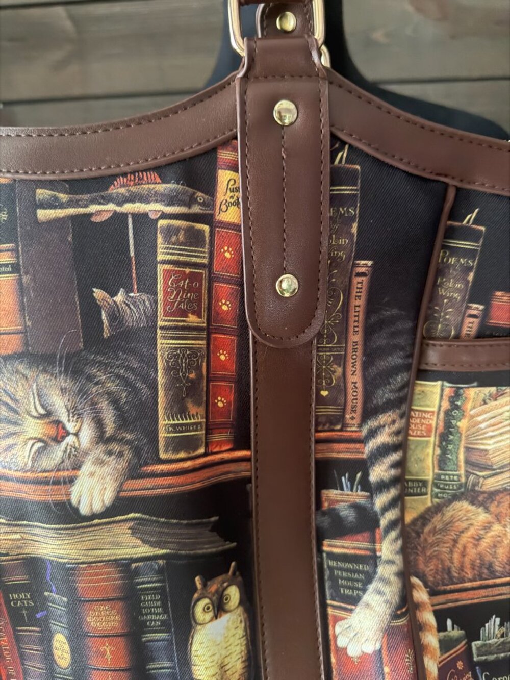 The Bradford Exchange Charles Wisocki "Classic Tails" Tote - Picture 10 of 11